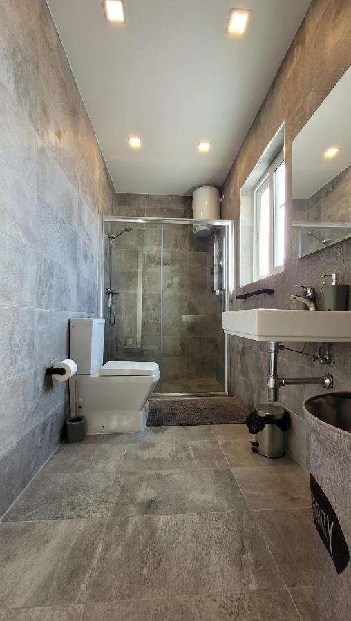 Stylish - Modern - Large Terrace - 2 Bed - 200 M From Sea - Fully Air Con Daire St. Paul's Bay Dış mekan fotoğraf