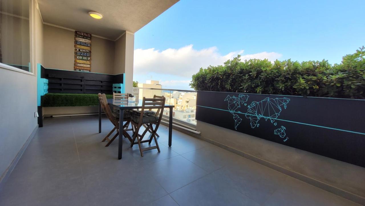 Stylish - Modern - Large Terrace - 2 Bed - 200 M From Sea - Fully Air Con Daire St. Paul's Bay Dış mekan fotoğraf